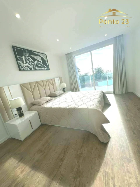 Moradia T4 para Venda em Machico