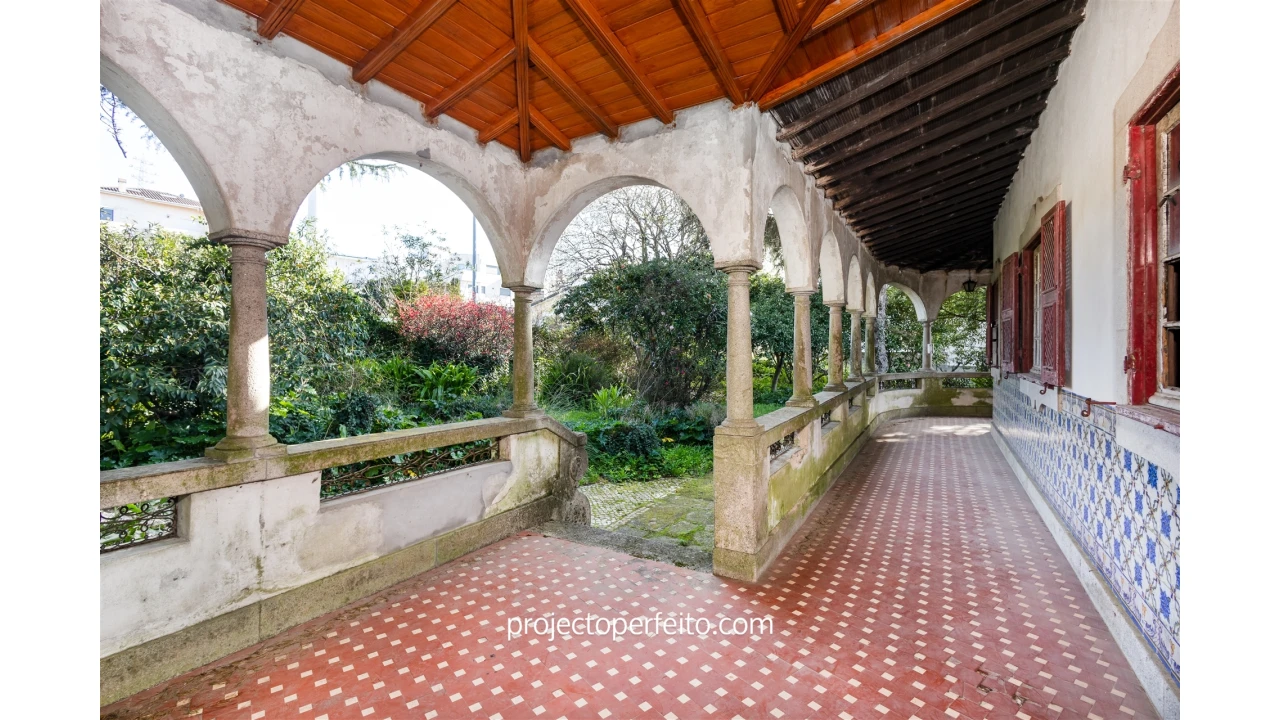 Quinta T6 para Venda em Mafamude e Vilar do Paraíso Foto 7