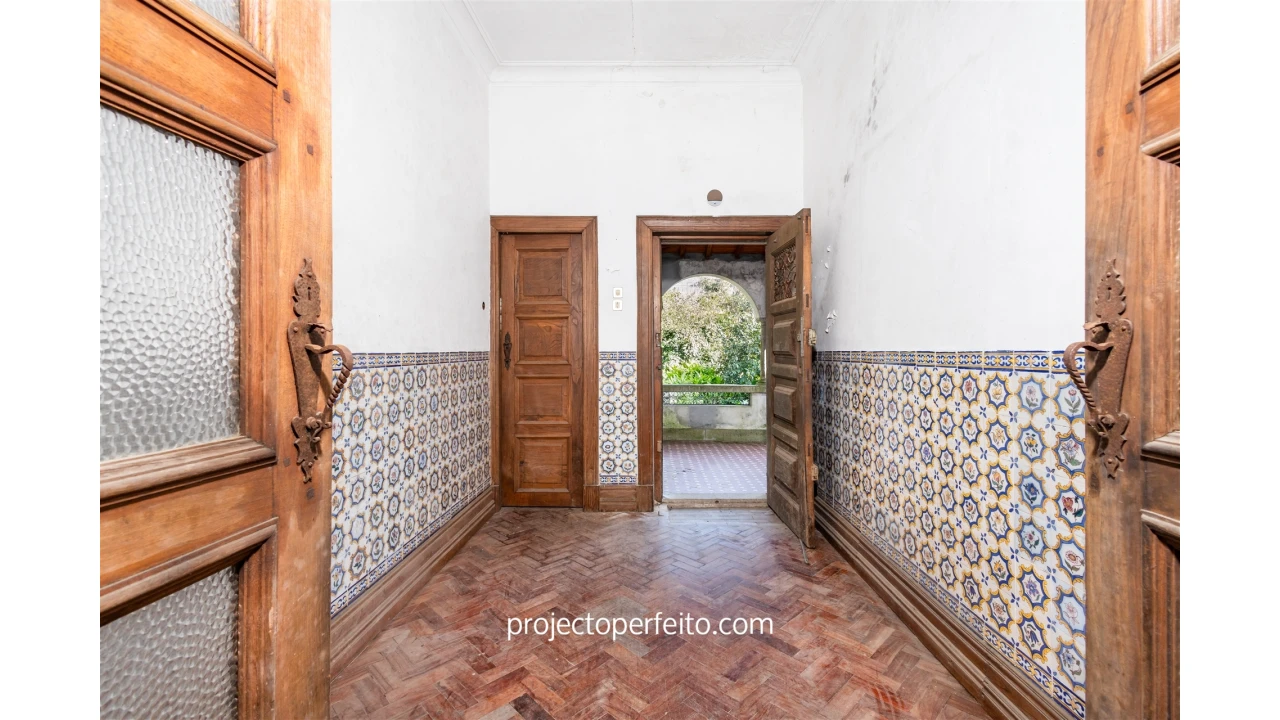 Quinta T6 para Venda em Mafamude e Vilar do Paraíso Foto 12