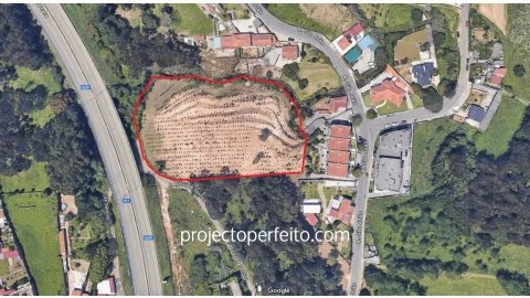 Terreno para Venda em São Felix da Marinha