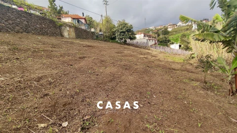 Terreno para Venda em Canhas