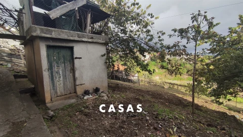Terreno para Venda em Canhas