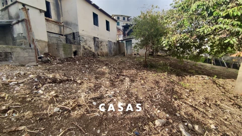 Terreno para Venda em Canhas
