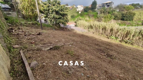 Terreno para Venda em Canhas