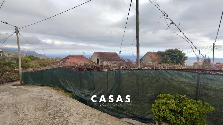 Terreno para Venda em Canhas Foto 19