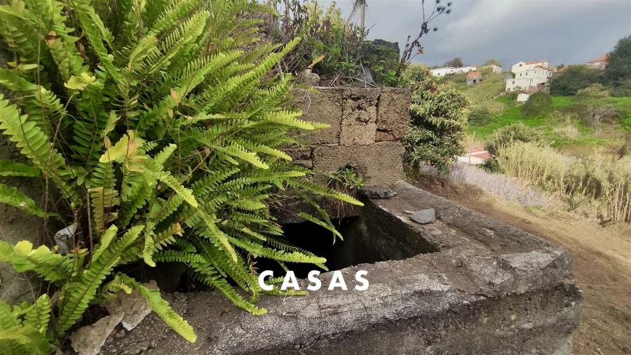 Terreno para Venda em Canhas Foto 35