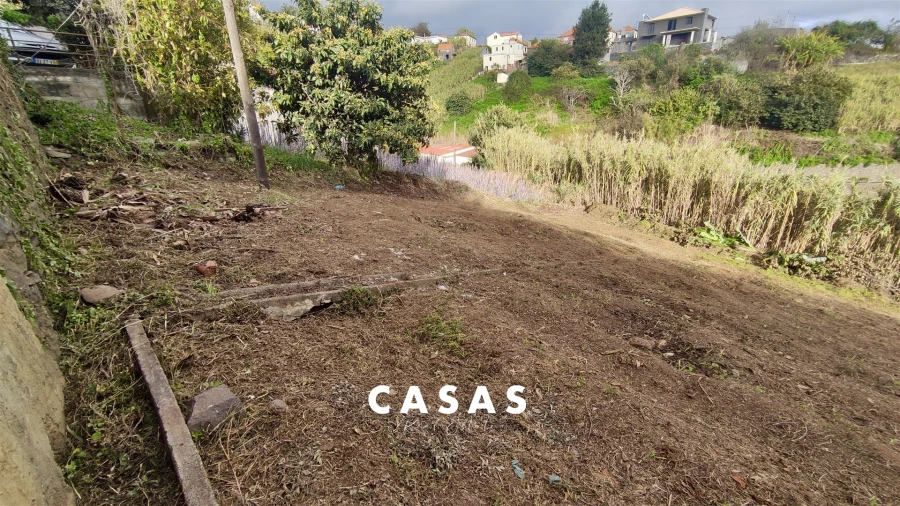Terreno para Venda em Canhas Foto 26
