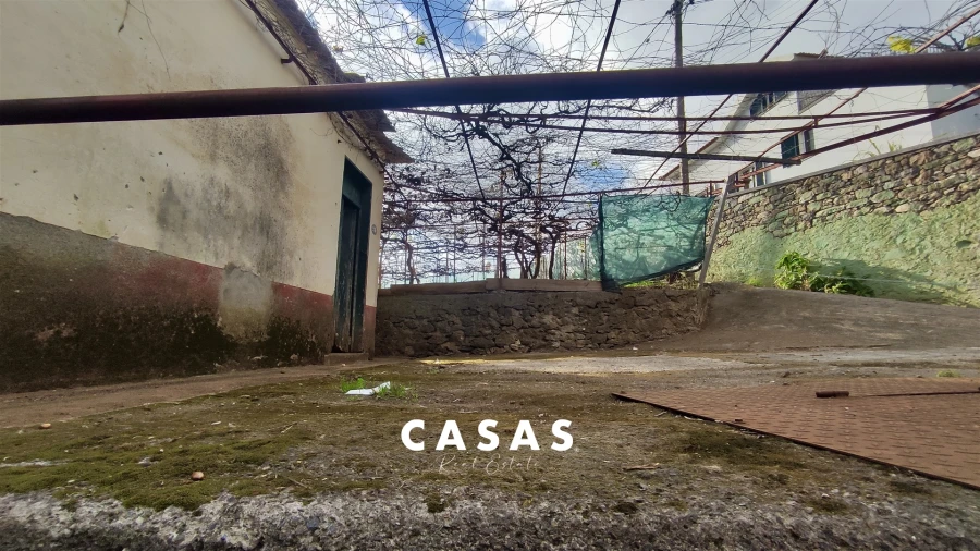Terreno para Venda em Canhas Foto 30