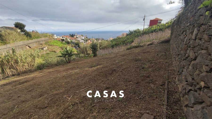 Terreno para Venda em Canhas Foto 38