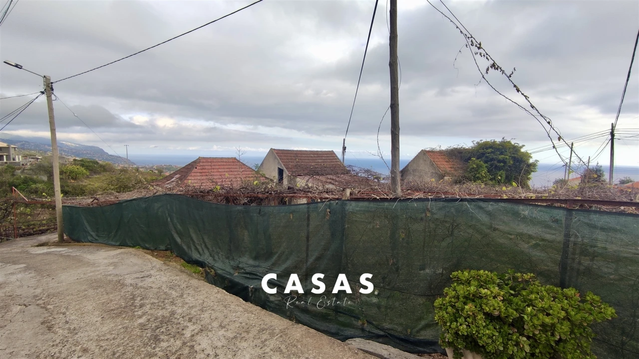 Terreno para Venda em Canhas Foto 19