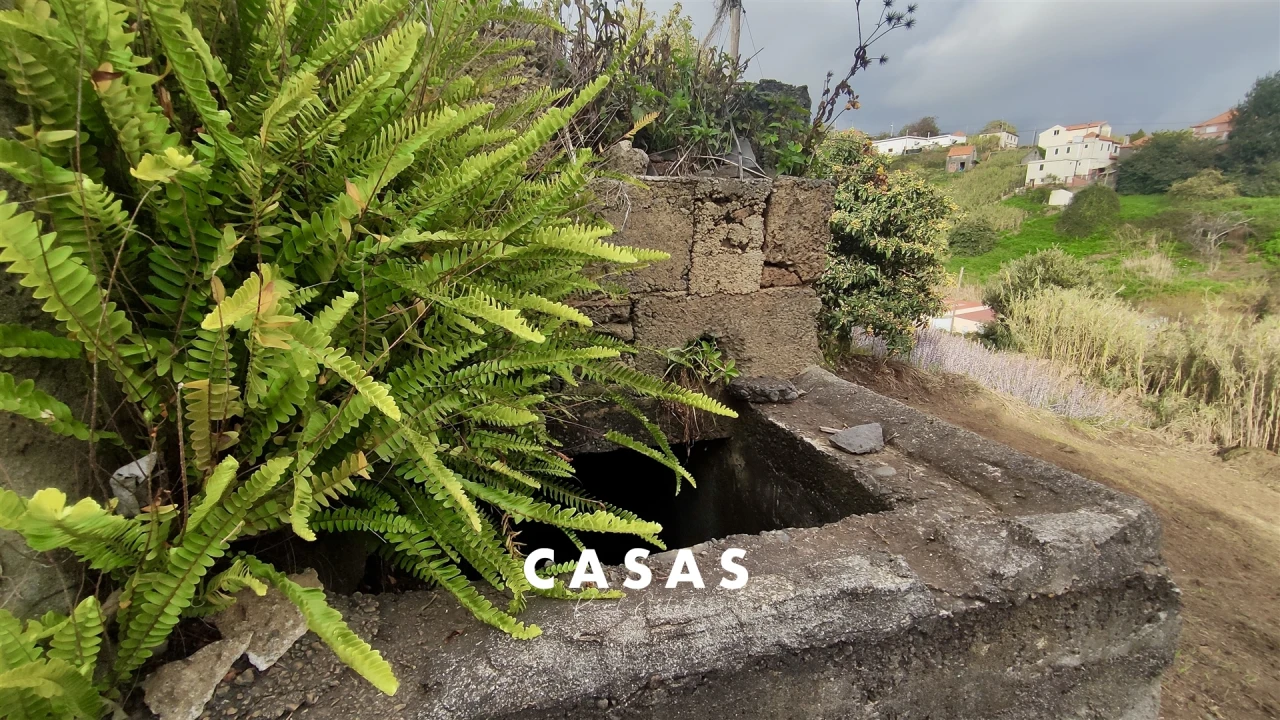 Terreno para Venda em Canhas Foto 35