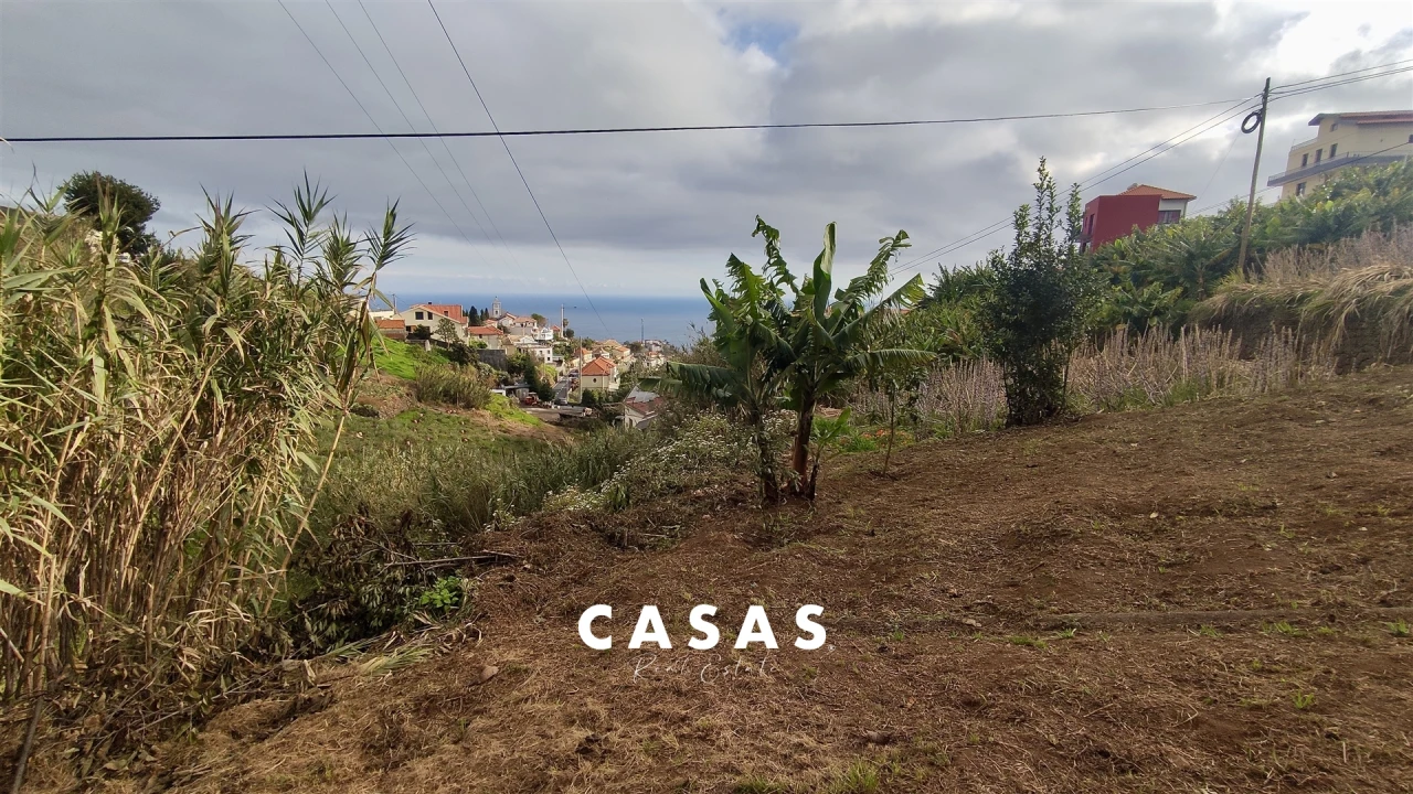 Terreno para Venda em Canhas Foto 5