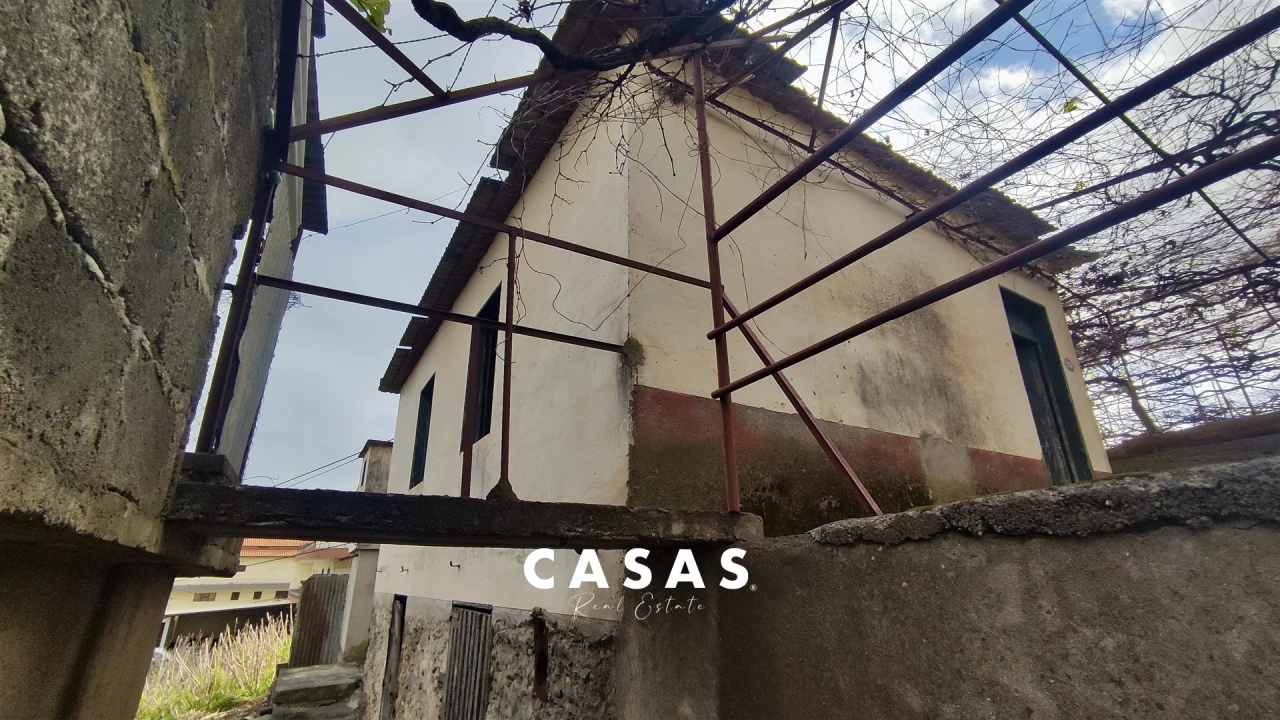 Terreno para Venda em Canhas Foto 4