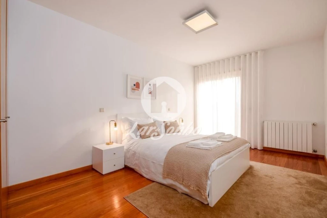 Moradia T3 para Venda em Fornelos e Queijada Foto 23