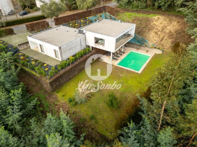 Moradia T3 para Venda em Fornelos e Queijada Foto 2