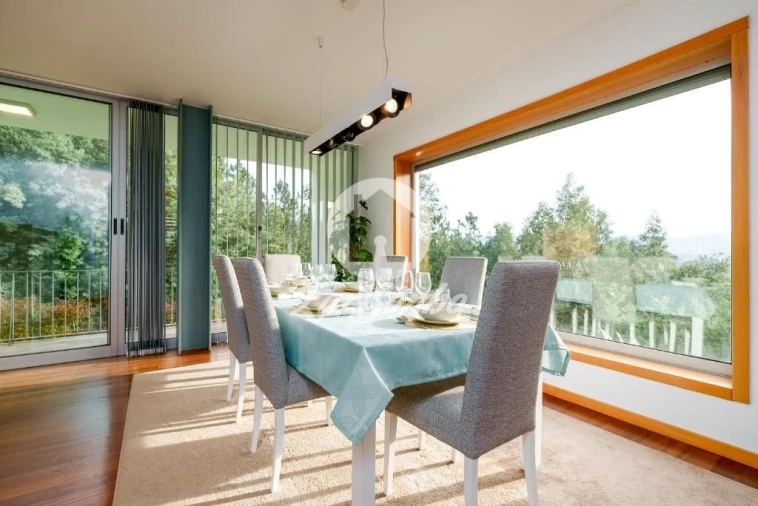 Moradia T3 para Venda em Fornelos e Queijada Foto 21