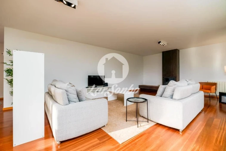 Moradia T3 para Venda em Fornelos e Queijada Foto 31