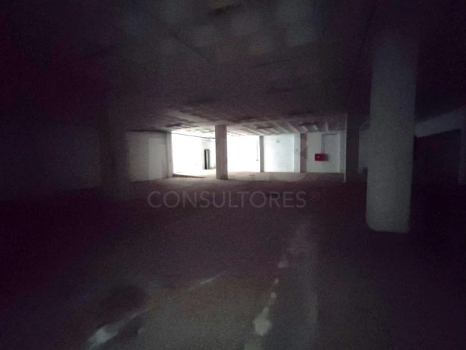 Loja para Venda em Sacavém e Prior Velho Foto 3