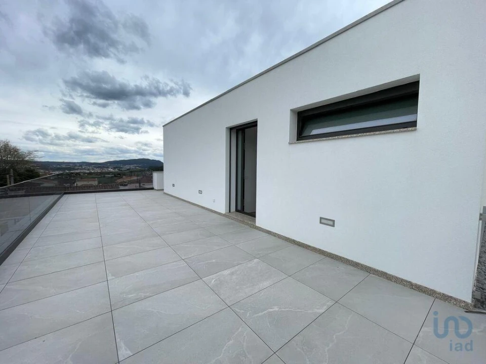 Moradia T3 para Venda em Abade de Neiva Foto 10