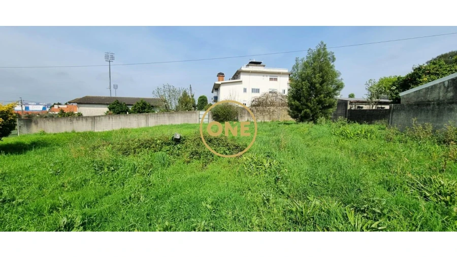 Terreno para Venda em Bougado (São Martinho e Santiago)