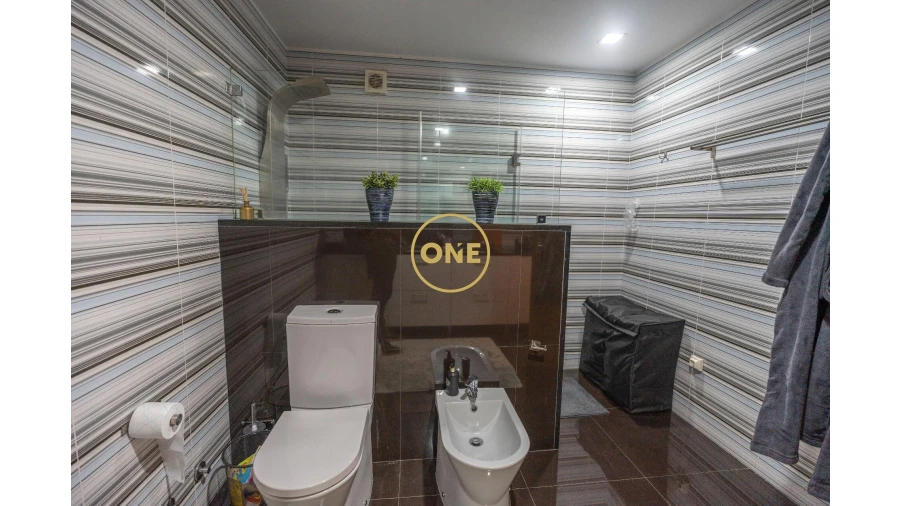 Moradia T4 para Venda em Coronado (São Romão e São Mamede) Foto 15