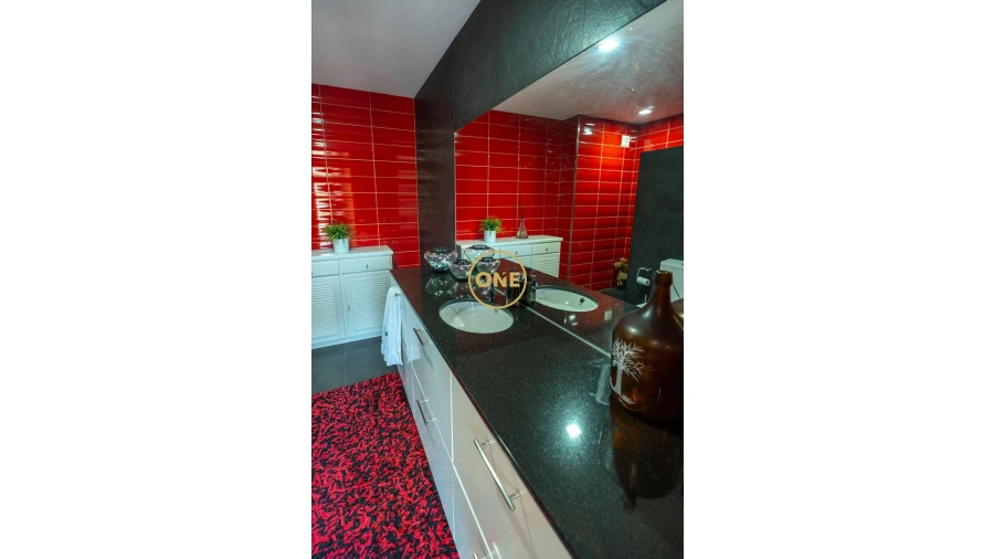 Moradia T4 para Venda em Coronado (São Romão e São Mamede) Foto 27