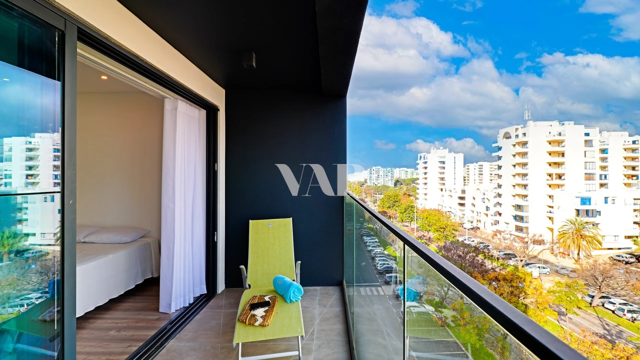 Apartamento T2 para Venda em Quarteira Foto 16