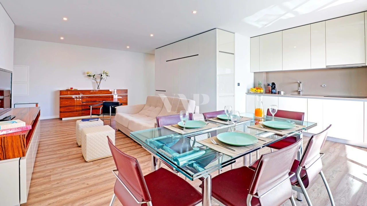 Apartamento T2 para Venda em Quarteira Foto 3