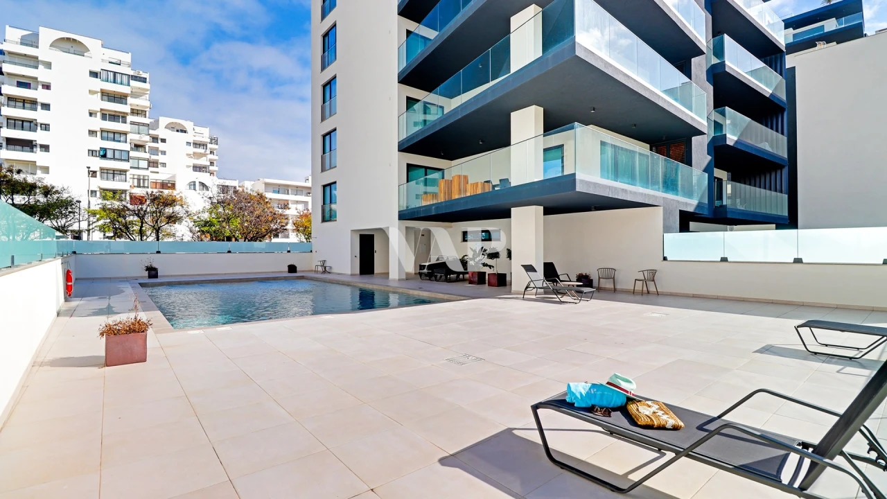 Apartamento T2 para Venda em Quarteira Foto 6