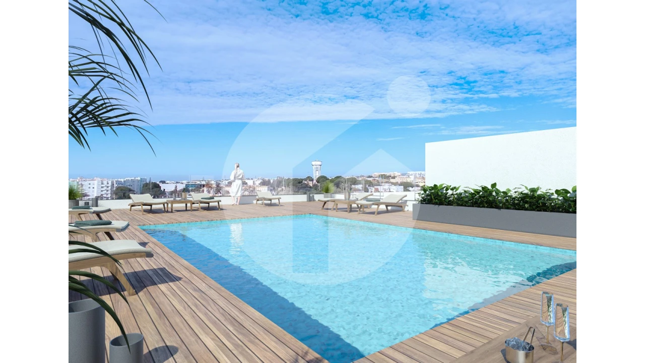 Apartamento T1 para Venda em Quelfes Foto 8