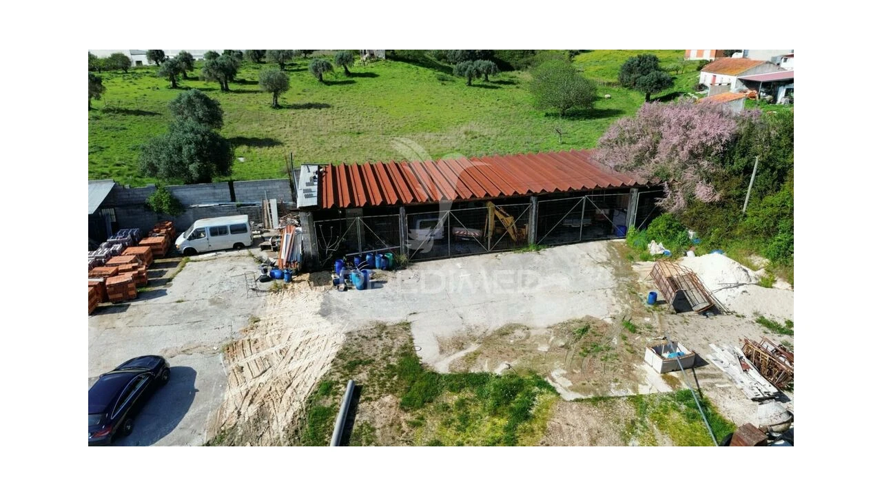 Armazém para Venda em Alcanena e Vila Moreira Foto 5