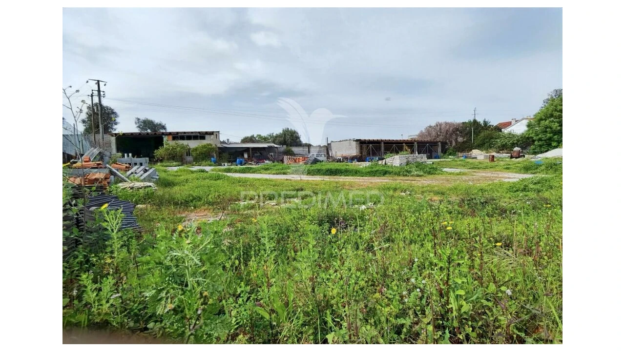 Armazém para Venda em Alcanena e Vila Moreira Foto 11