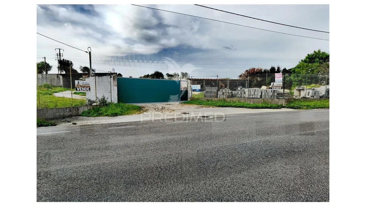 Armazém para Venda em Alcanena e Vila Moreira Foto 9