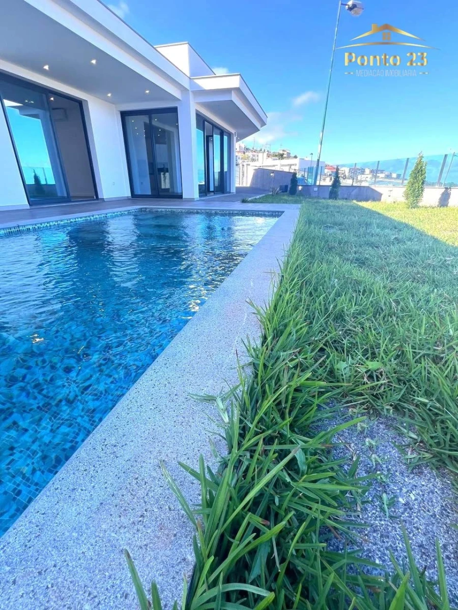 Moradia T3 para Venda em Agua de Pena Foto 1