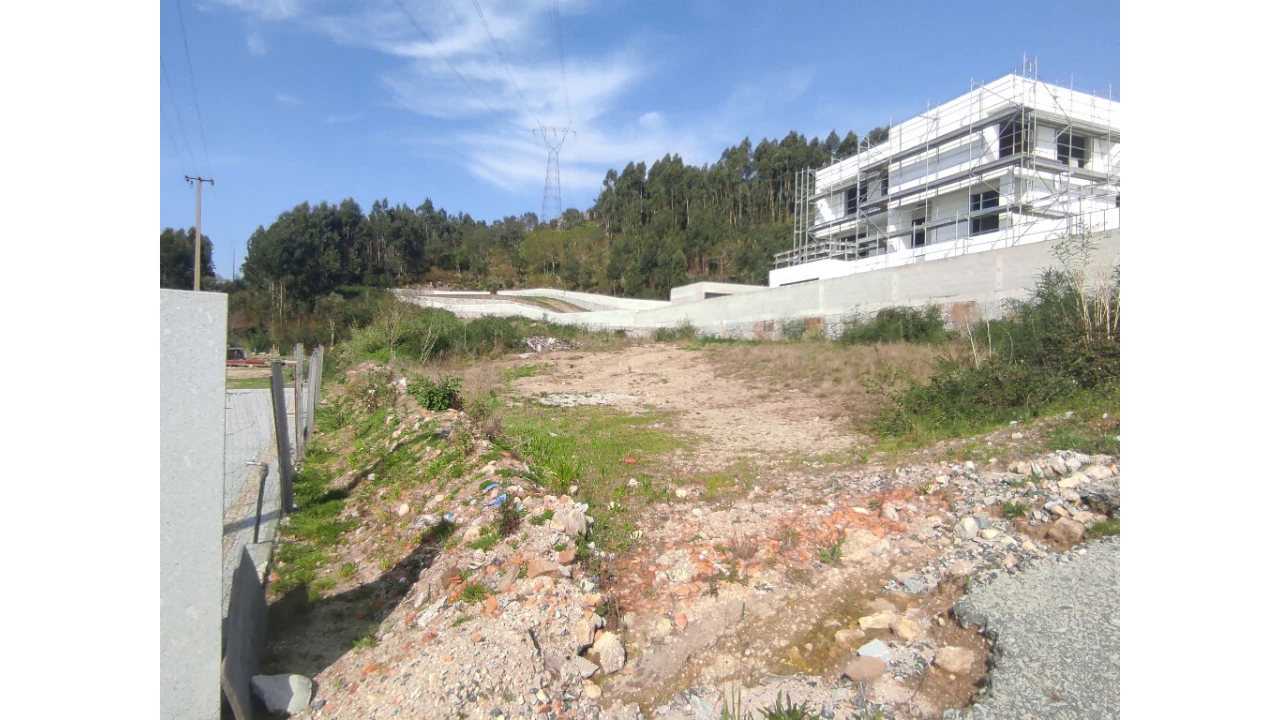 Terreno para Venda em Vandoma Foto 3