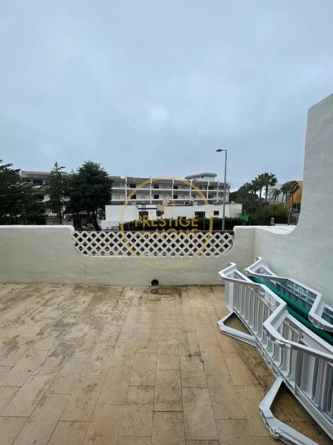 Apartamento T2 para Venda em Albufeira e Olhos de Água