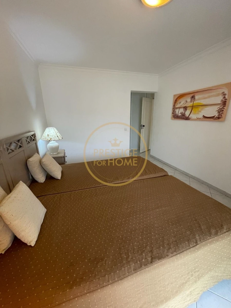Apartamento T2 para Venda em Albufeira e Olhos de Água Foto 17