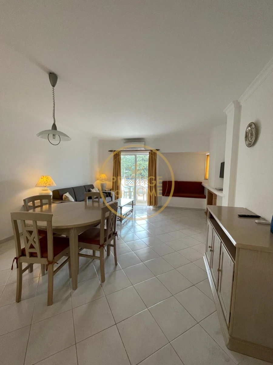 Apartamento T2 para Venda em Albufeira e Olhos de Água Foto 2
