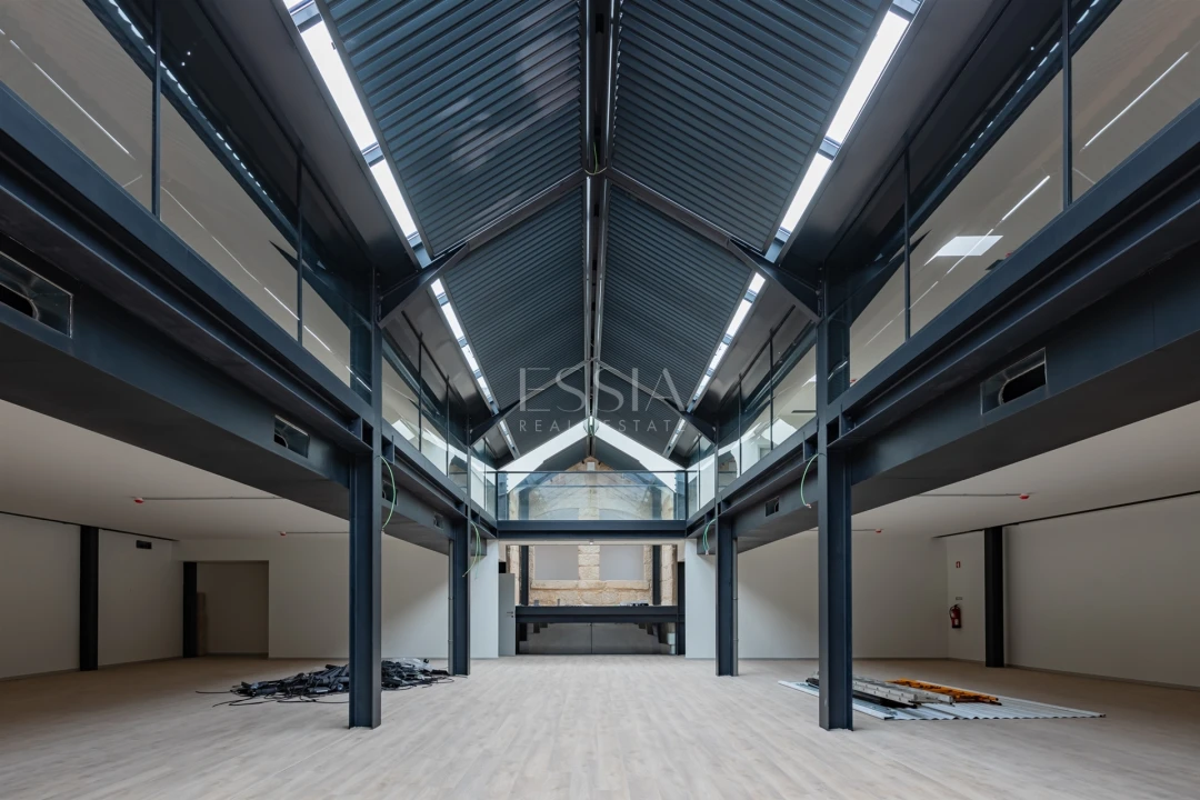 Prédio para Venda em Cedofeita, Santo Ildefonso, Sé, Miragaia, São Nicolau e Vitória Foto 4