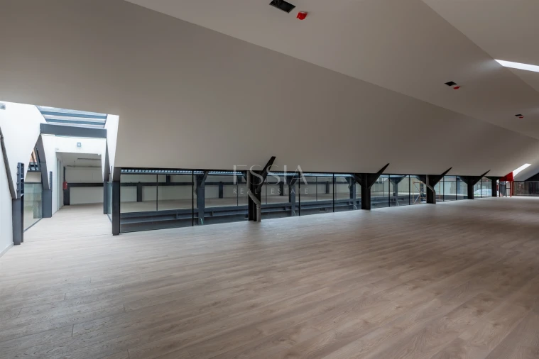 Prédio para Venda em Cedofeita, Santo Ildefonso, Sé, Miragaia, São Nicolau e Vitória Foto 15