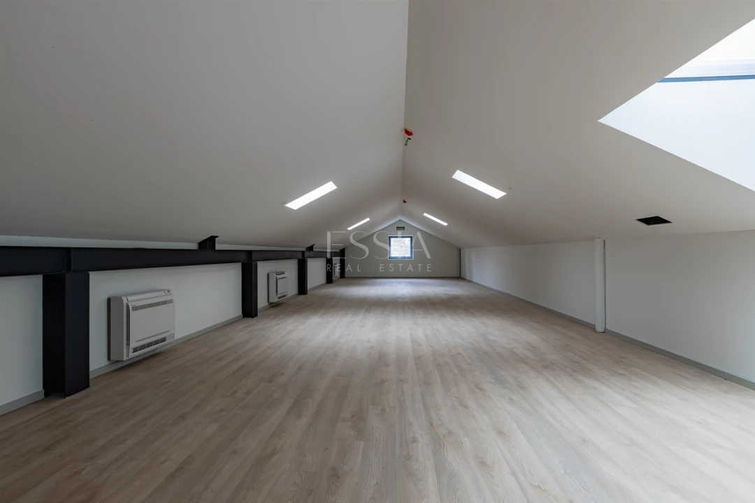 Prédio para Venda em Cedofeita, Santo Ildefonso, Sé, Miragaia, São Nicolau e Vitória Foto 21