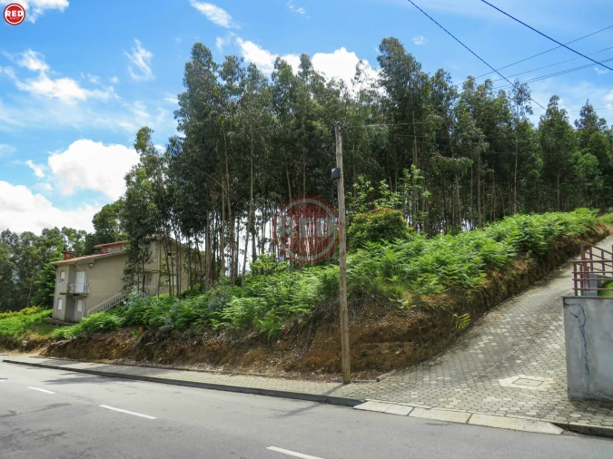 Terreno para Venda em Sandim, Olival, Lever e Crestuma