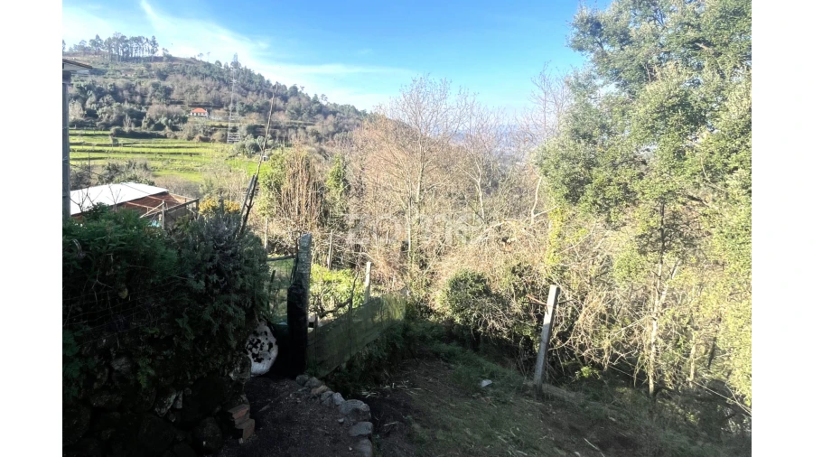 Moradia T2 para Venda em Sampriz Foto 7