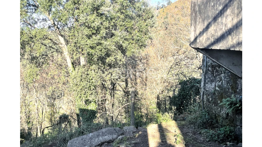 Moradia T2 para Venda em Sampriz Foto 8