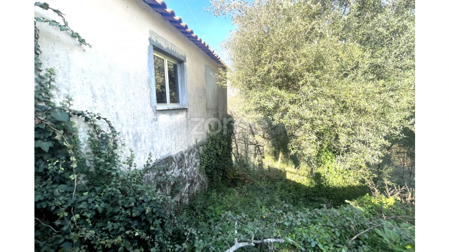 Moradia T2 para Venda em Sampriz Foto 4