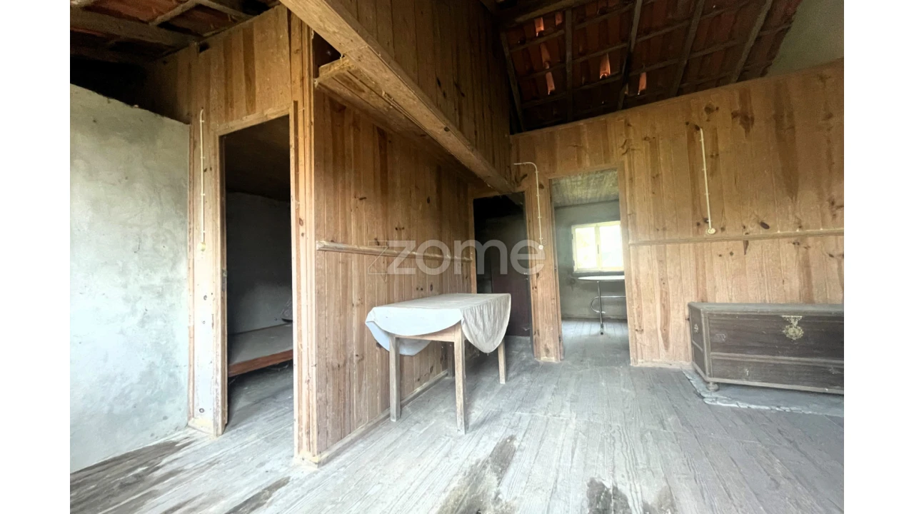 Moradia T2 para Venda em Sampriz Foto 9