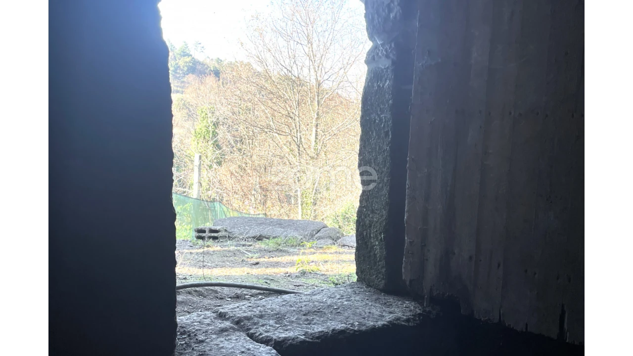 Moradia T2 para Venda em Sampriz Foto 14