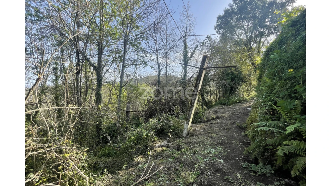 Moradia T2 para Venda em Sampriz Foto 16