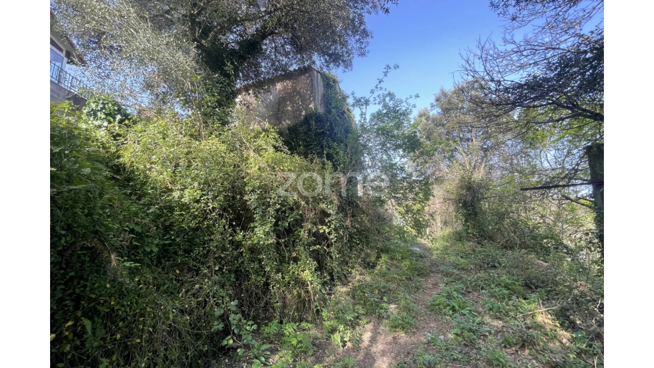 Moradia T2 para Venda em Sampriz Foto 6