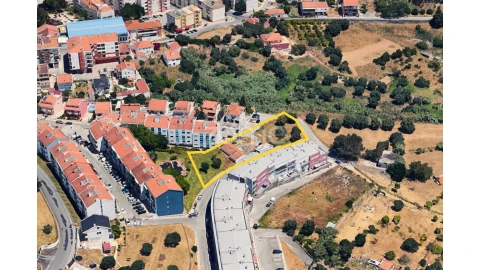 Terreno para Venda em Alverca do Ribatejo e Sobralinho